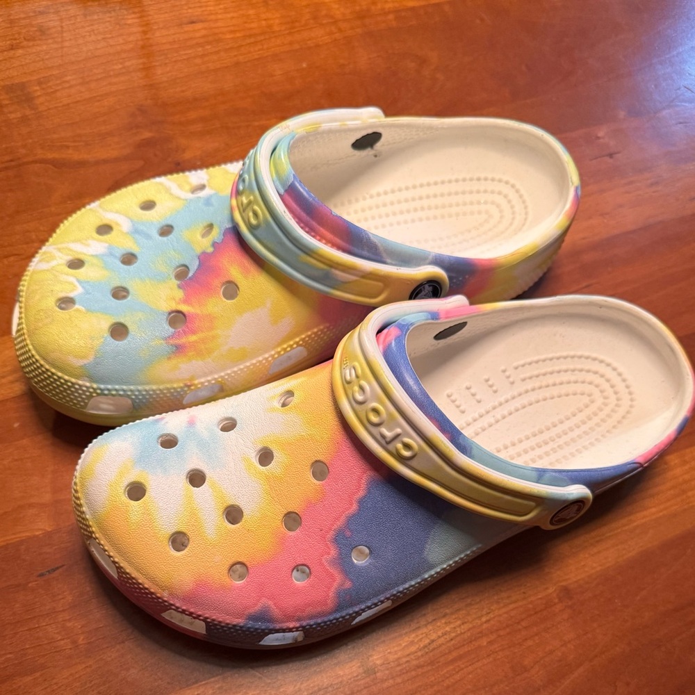 Crocs Classic Solar Rainbow Clogs - Pastel Tie Dye
